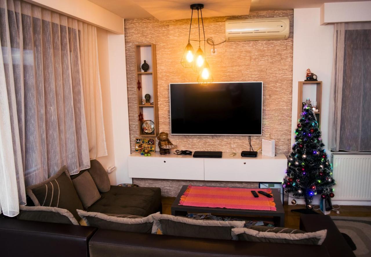Apartment Aleksija Ni エクステリア 写真