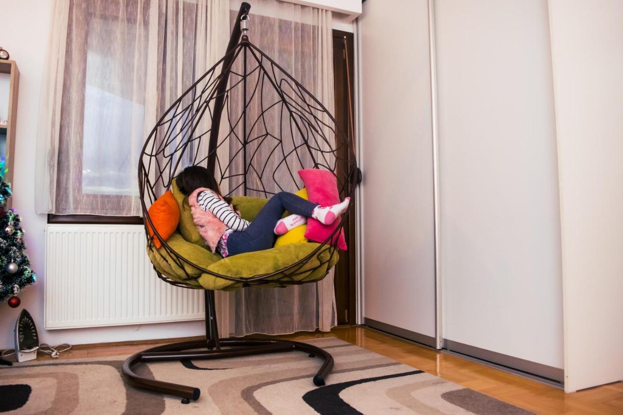 Apartment Aleksija Ni エクステリア 写真