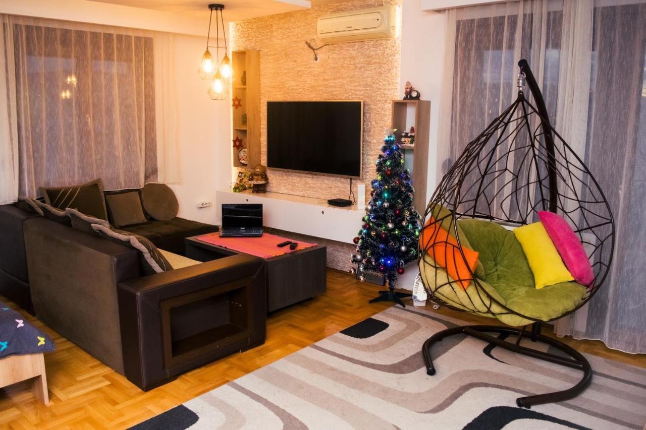 Apartment Aleksija Ni エクステリア 写真