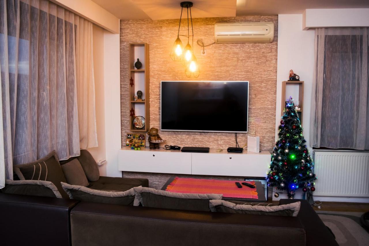 Apartment Aleksija Ni エクステリア 写真