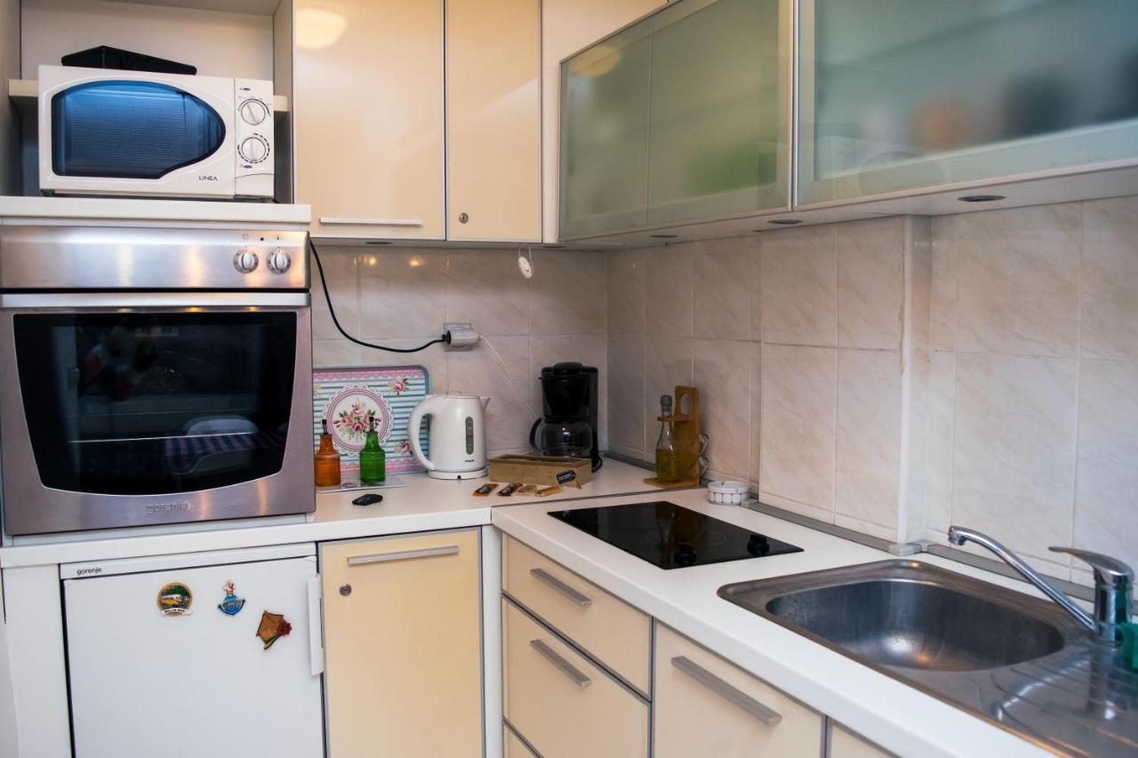 Apartment Aleksija Ni エクステリア 写真